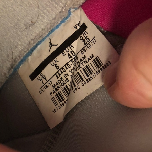 Women's Gray and Pink Jordan’s - Picture 9 of 13